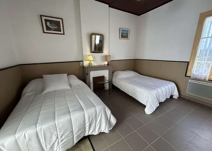 Sj000-36d - 2 Pieces - 5 A 6 Couchages Saint Jean De Monts Villa *